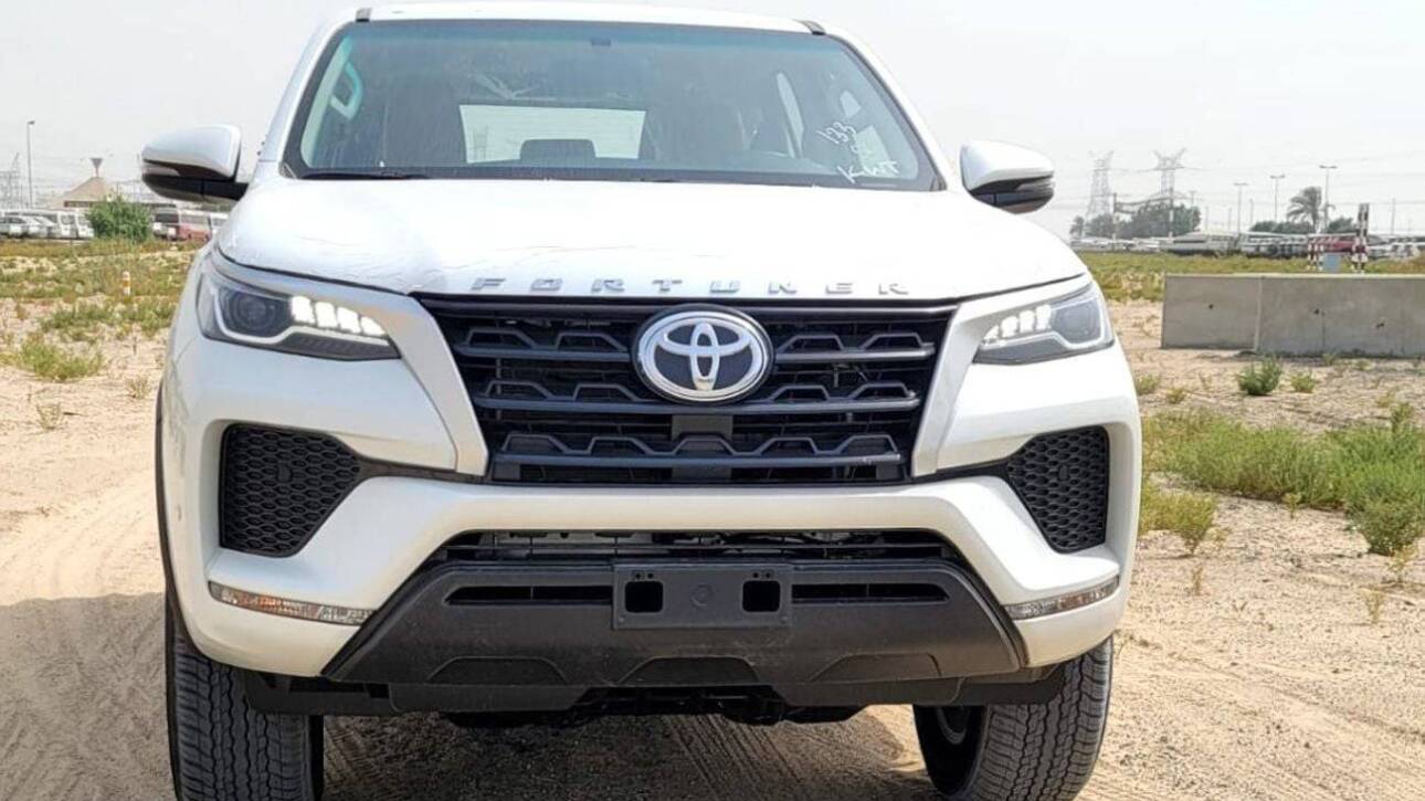 Toyota Fortuner 2023